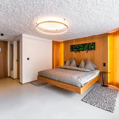 Boutique La Gorge סאס פה