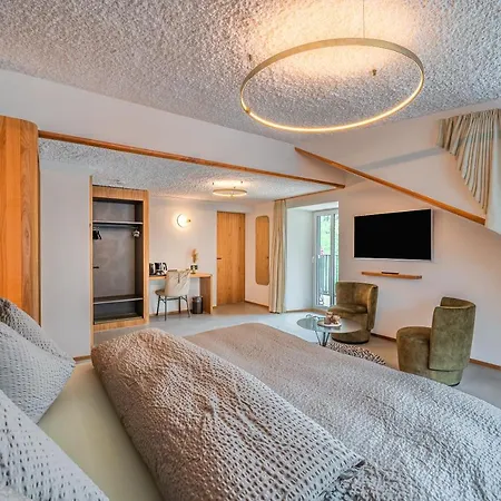 Boutique Hotel La Gorge 3*