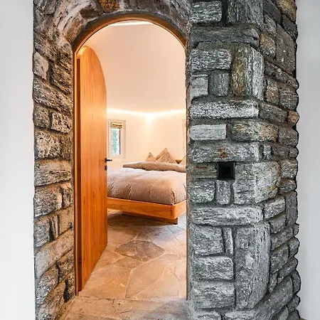 Boutique La Gorge סאס פה