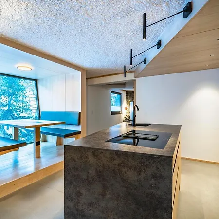 Boutique Hotel La Gorge 3*