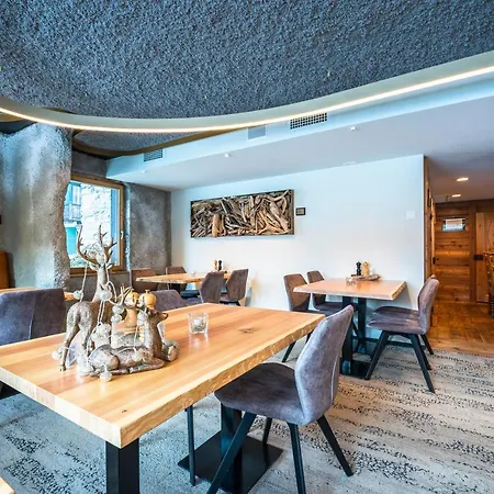 Boutique Hotel La Gorge 3*